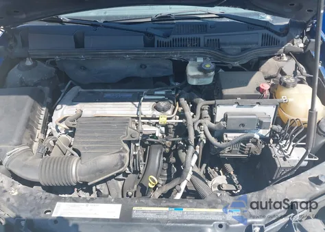 2004 Saturn Ion 3 from USA, damaged, VIN 1G8AL52F04Z136702